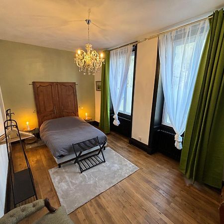 Maison A La Guitarde - Hotel Particulier Hippolyte Châteauroux Kültér fotó