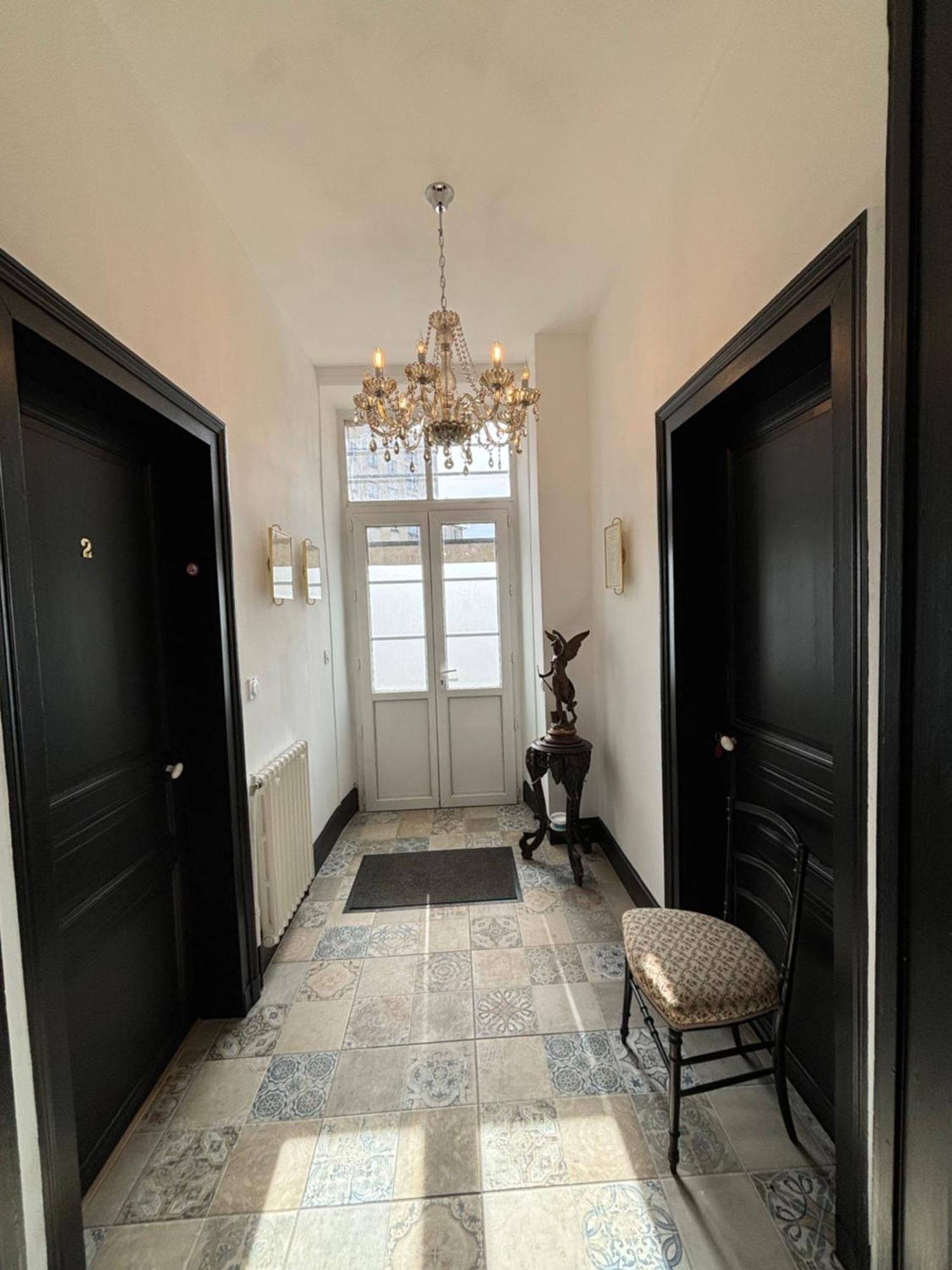 Maison A La Guitarde - Hotel Particulier Hippolyte Châteauroux Kültér fotó