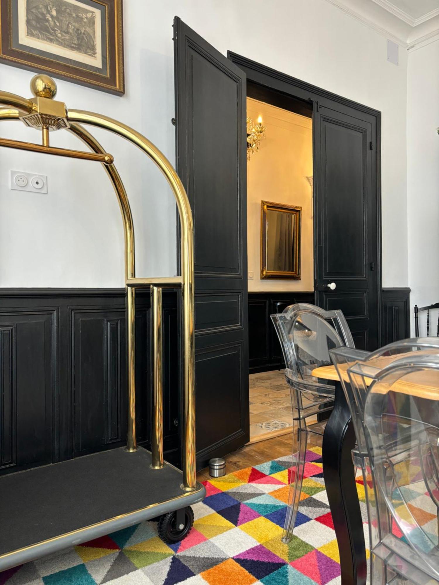 Maison A La Guitarde - Hotel Particulier Hippolyte Châteauroux Kültér fotó