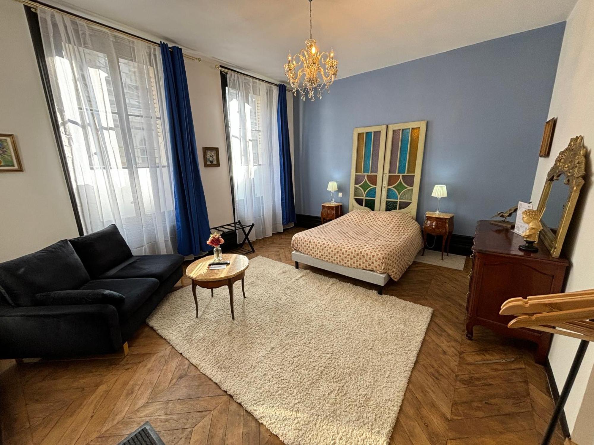 Maison A La Guitarde - Hotel Particulier Hippolyte Châteauroux Kültér fotó